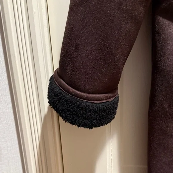 GAP Women's Dark Brown Teddy Jacket with Black Interior - Picture 12 of 15